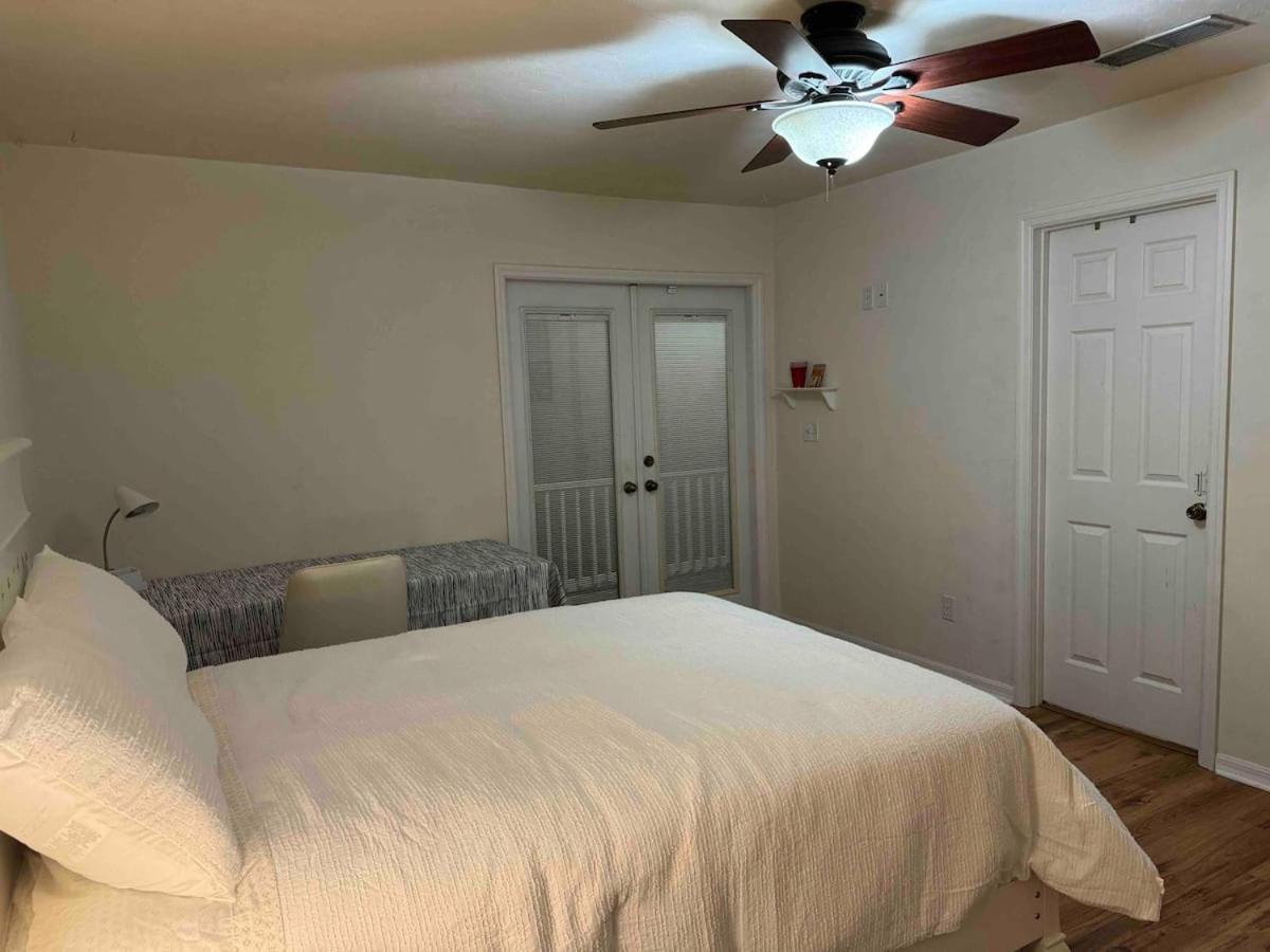 Spacious Room In A Nice House Гейнсвил Екстериор снимка
