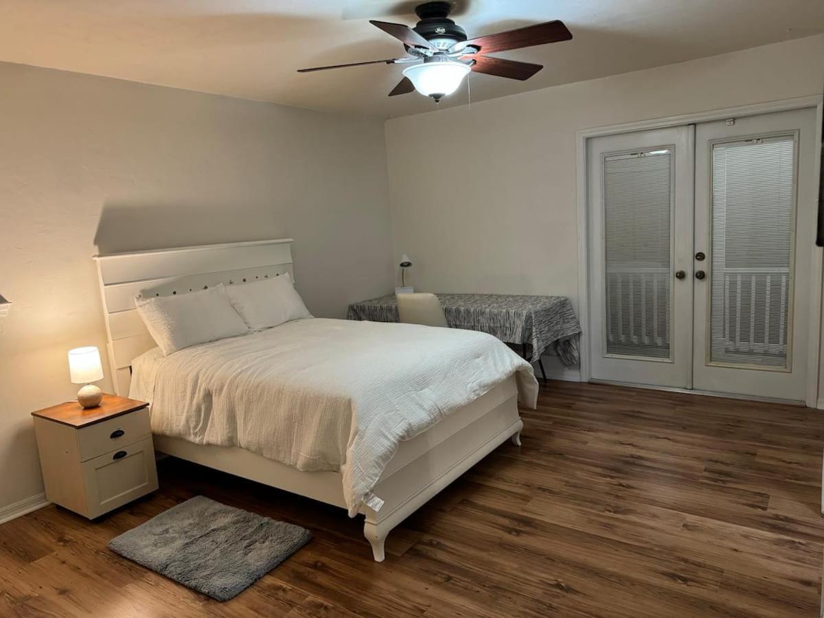 Spacious Room In A Nice House Гейнсвил Екстериор снимка